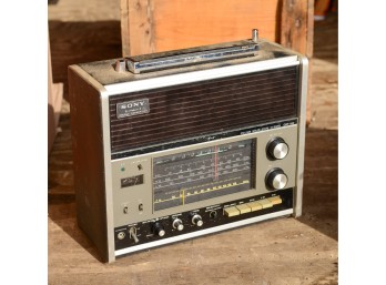Sony CRF-160 Portable Radio.