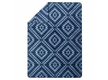 Nine Pendleton Plush Rancho Arroyo Navy Throw Blankets