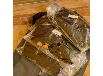 11 Pairs of Mens XL Cloudveil Gloves.