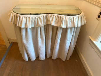 Vanity Table Mirrored