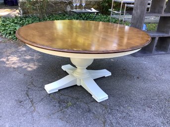 Round Dining/Kitchen Table