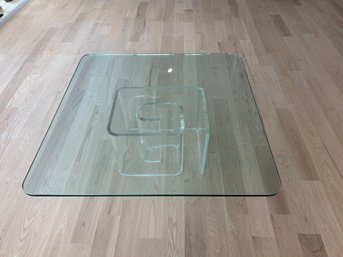 Mid-century Lucite And Glass Coffee Table