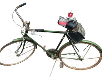 Vintage Schwinn Bicycle LF 31156 With Fenders And Saddle Bag