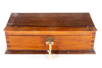 Vintage English Dovetailed Keepsake Box