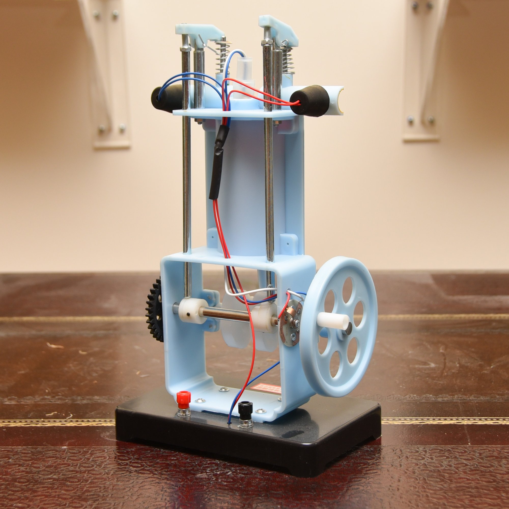 Fake Machine Miniature Replica Of Anesthesiology Machine #2108126 | Auctionninja.com
