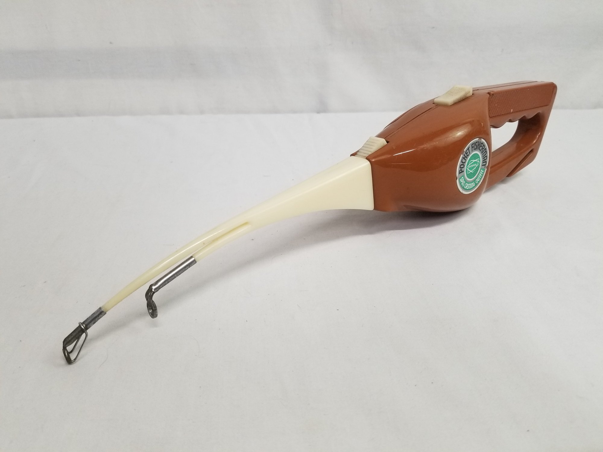 antique portable fishing rod and reel Vintage Solid Glass Rod. Montgomery Ward No. 69 6310  Sports Trading Post 70s vintage Popeil Pocket Fisherman