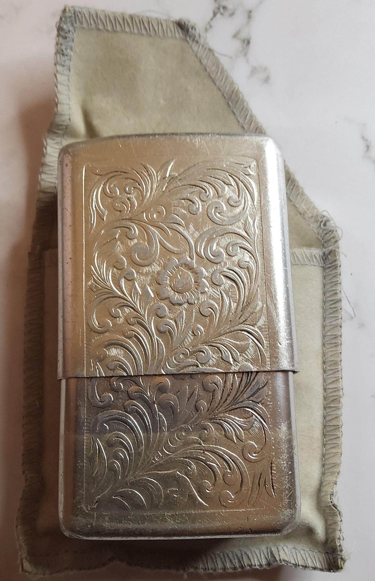 sweet caporal cigarette pack Miller & Miller Auctions Ltd. | 🚬✨ Sweet Caporal Advertising Icons ✨🚬  Introduced in 1876, Sweet Caporal became one of Canada's most recognized  cigarette brands,