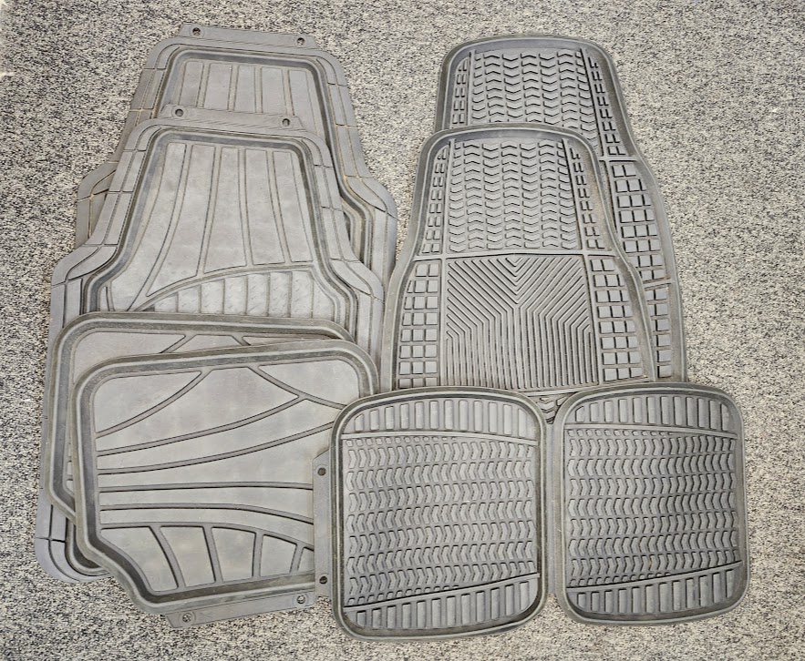 Pair Of Armor All Rubber Car Mats #2036949 | Auctionninja.com