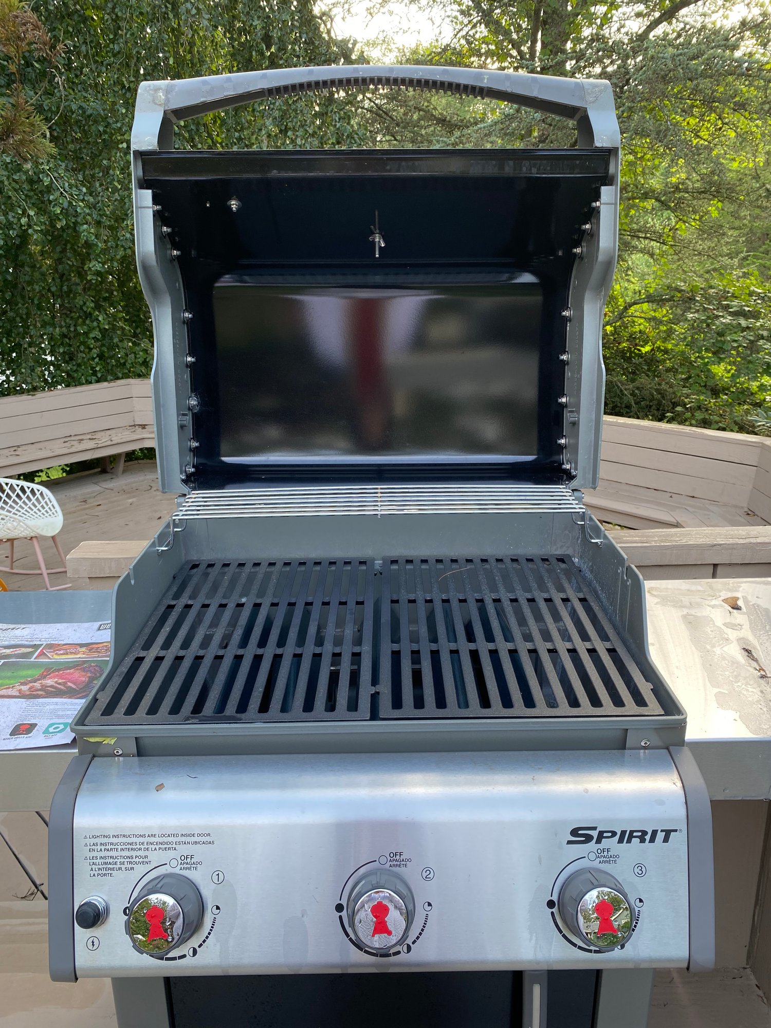 Old Weber Spirit Weber Spirit Grill Two Years Old Never Used #1625309 - Main Image