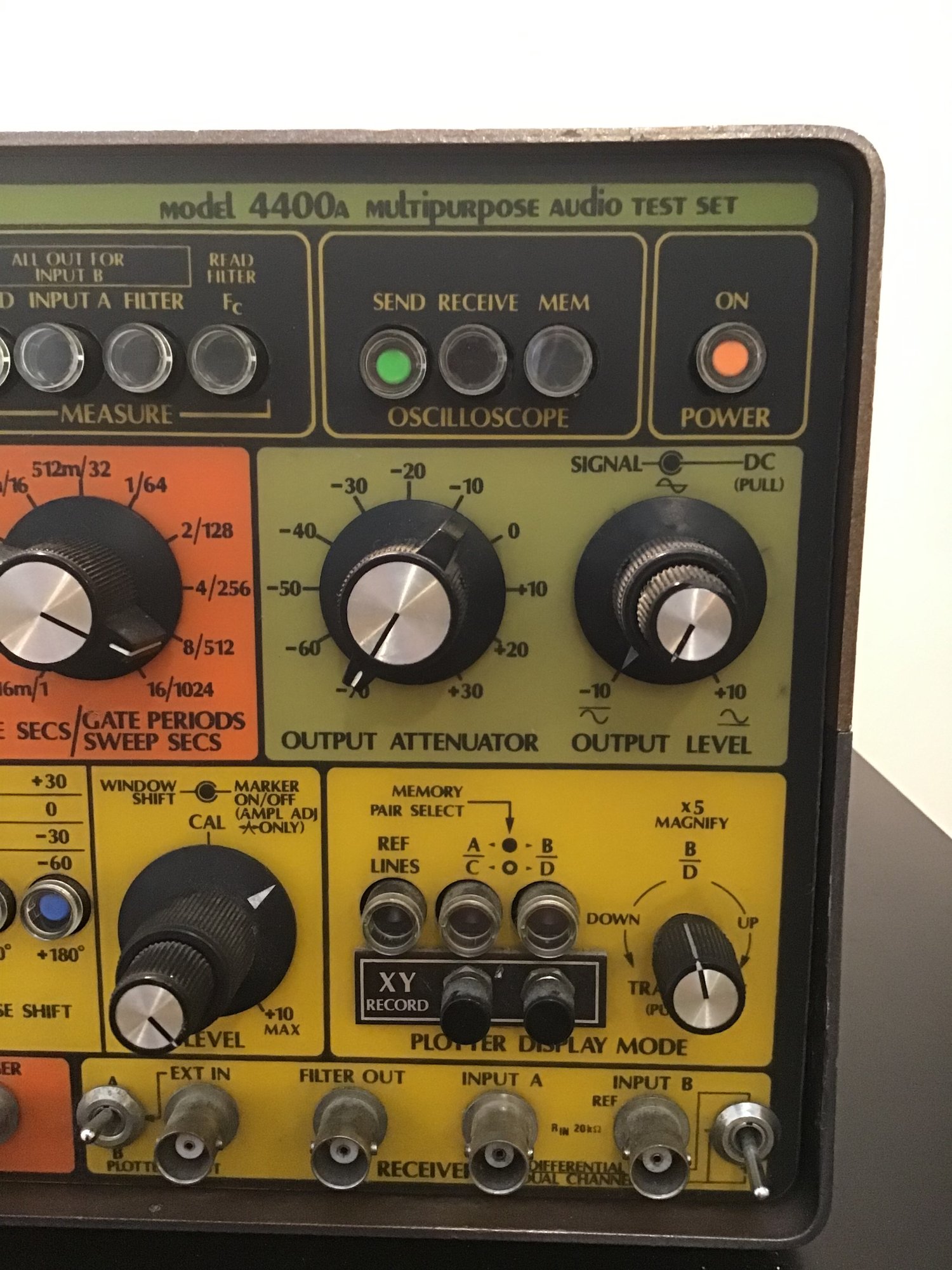 AMBER Multipurpose Audio Test Set #1934608 | Auctionninja.com