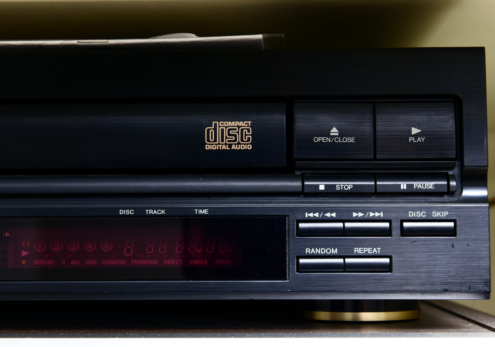 Receiver Audio System Pioneer Stereo Receiver (SX-780) And Denon 5 Disc Automatic Disc ...