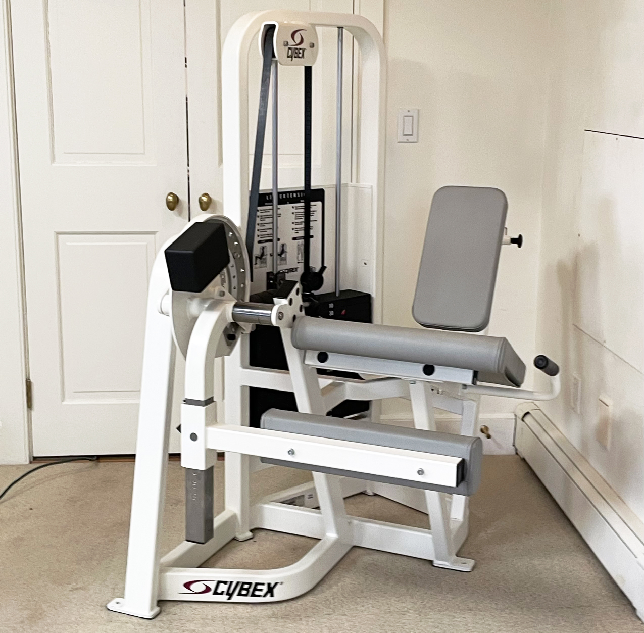 Cybex Vr2 Leg Extension With R/L #40699618 | Auctionninja.com