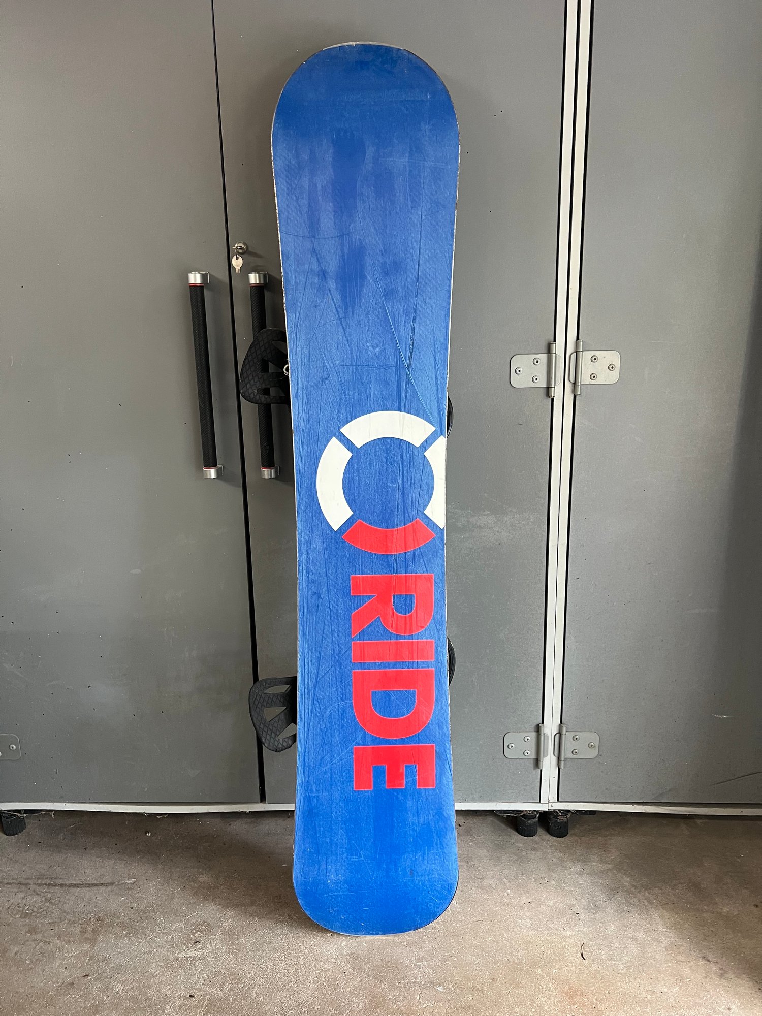 o'ride catalyst snowboards Ride Catalyst 156cm Snowboard W/ Burton Bindings #1583423