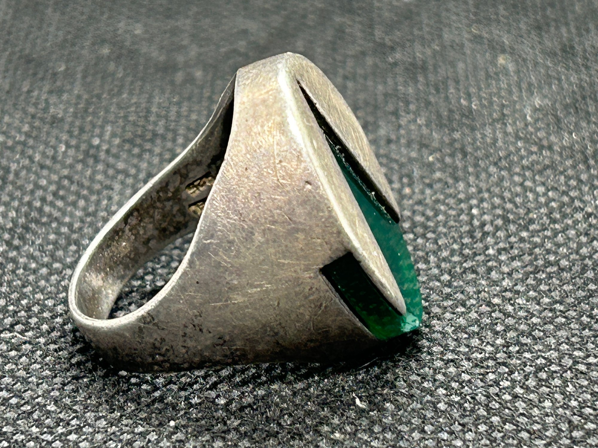 Israeli Made Rings Vintage Modernist Israeli Sterling Silver Ring With Inset Green Jade ...