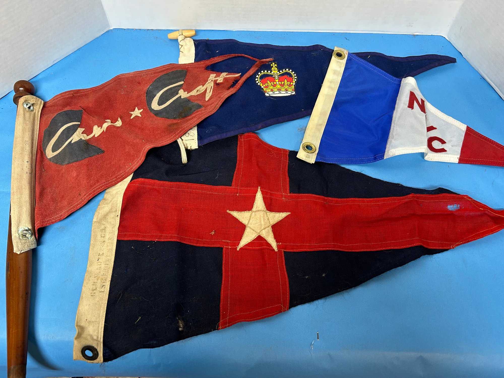 Vintage Yachting Flags D-51 #2274728 | Auctionninja.com