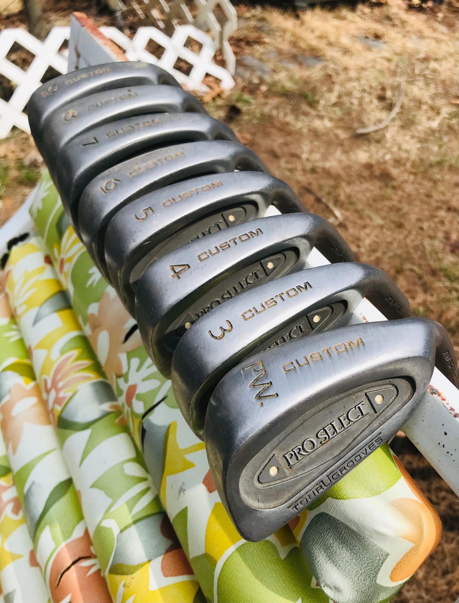 Proselect Irons Pro Select Tour Grooves Custom Iron Set #2284460 | Auctionninja.com