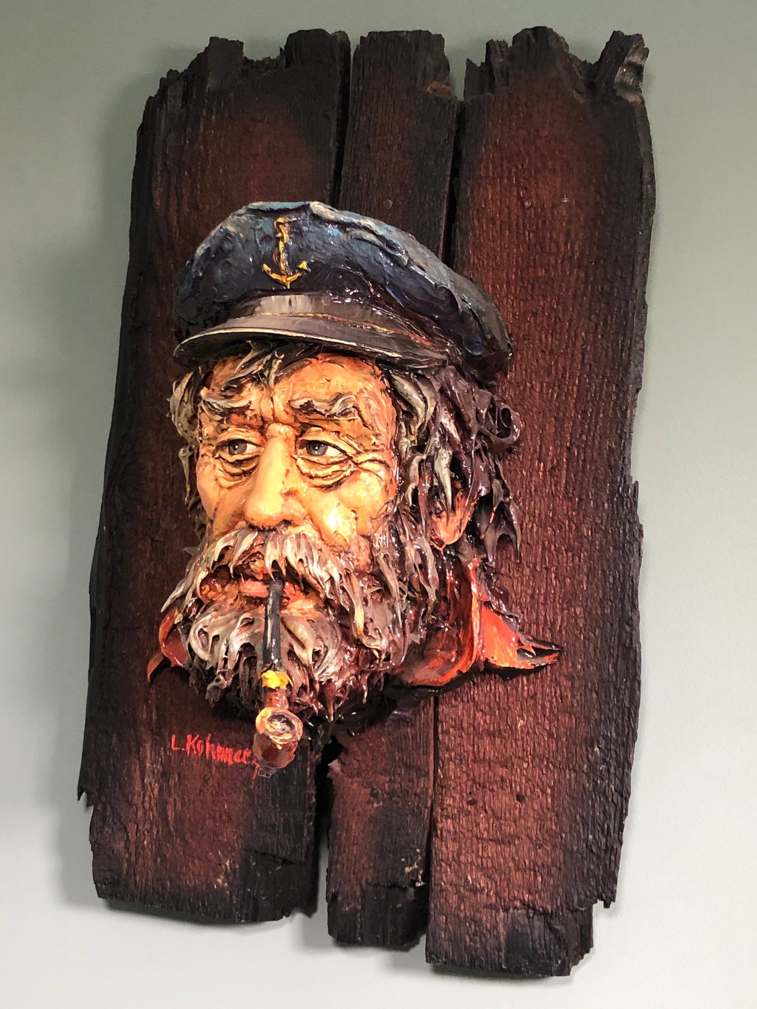 Fantastic Large Old Salt Sailor With Pipe Sculpture On Rustic Wooden