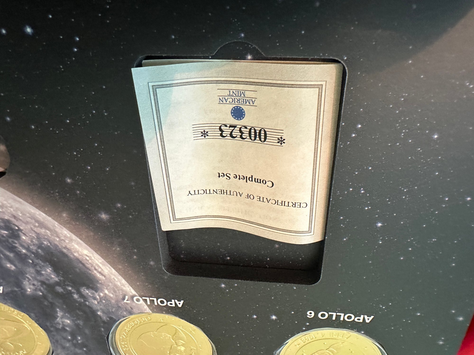 APOLLO 展示品　GOLD Neil Armstrong's gold Apollo lunar module model stolen from Ohio