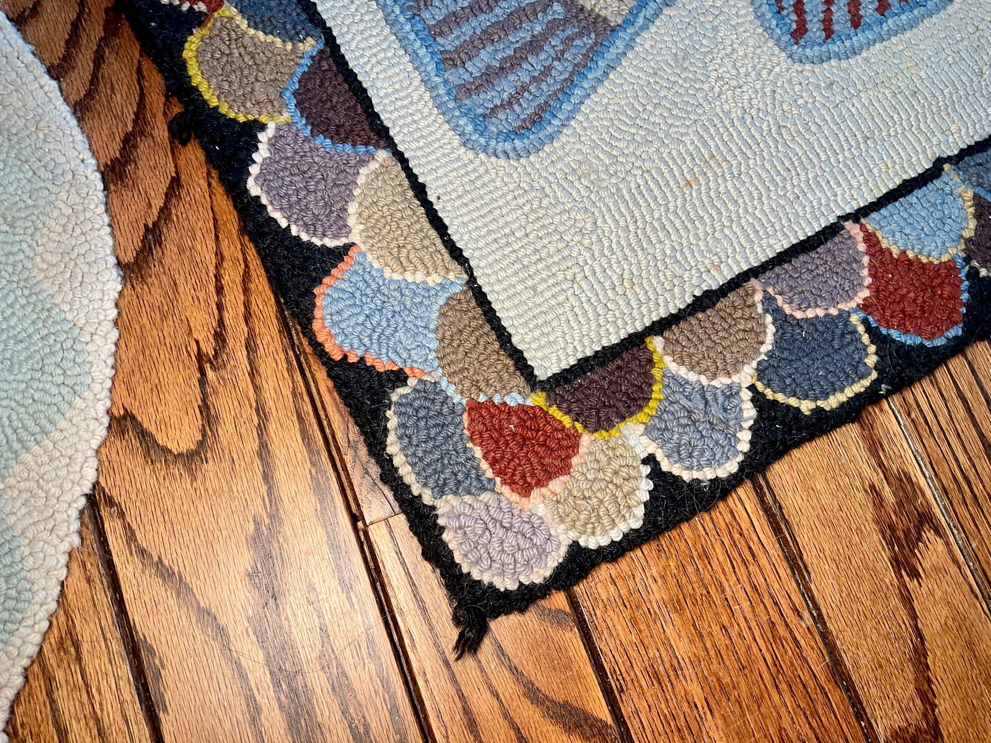 Claire Murray Throw Rugs #40838112 | Auctionninja.com