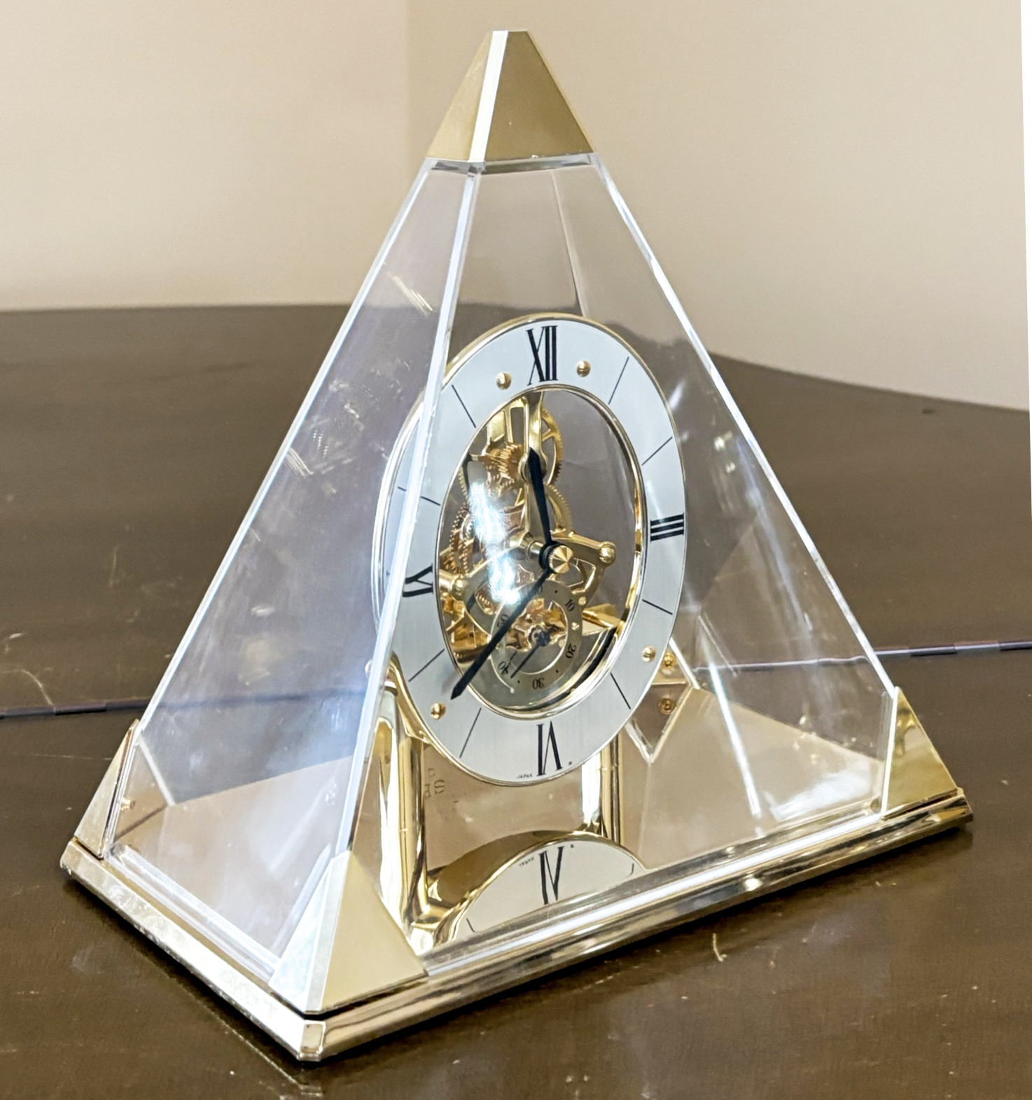 An Unusual Seiko Pyramid Form Clock #40820214 | Auctionninja.com