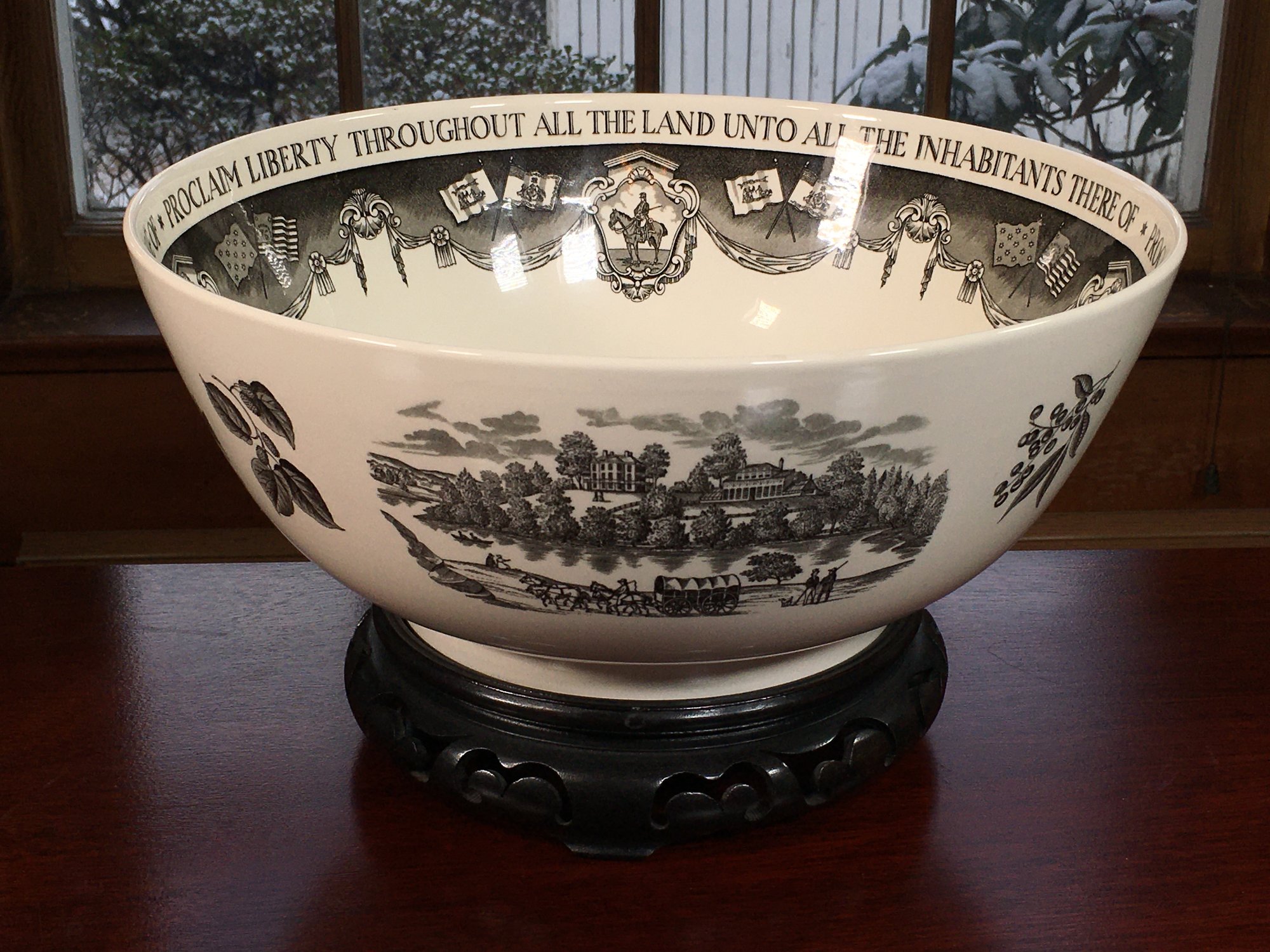 Spectacular $950 Large Vintage WEDGWOOD - The Philadelphia Bowl