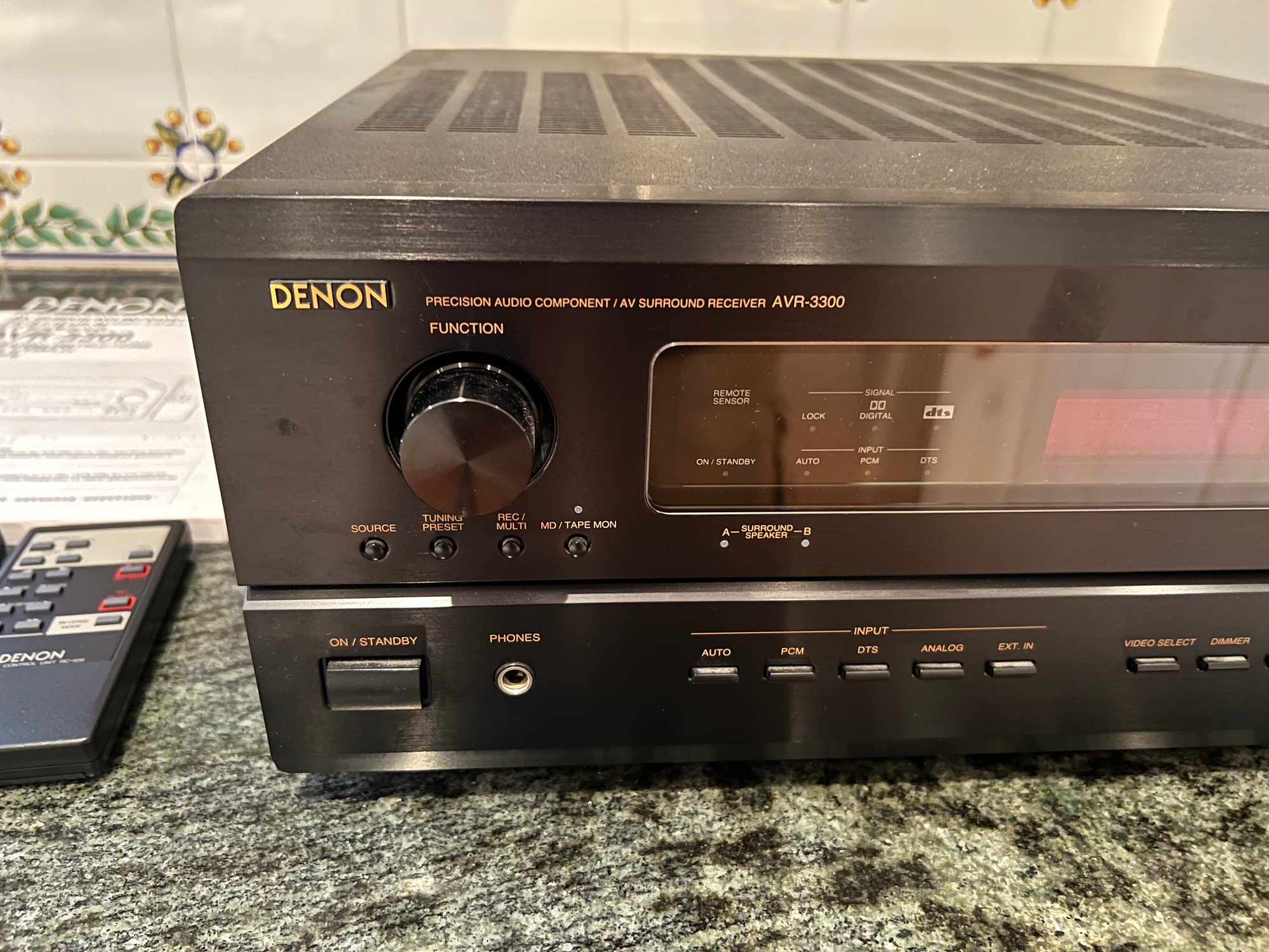 Denon AVR-3300 AV Surround Receiver #40785280 | Auctionninja.com