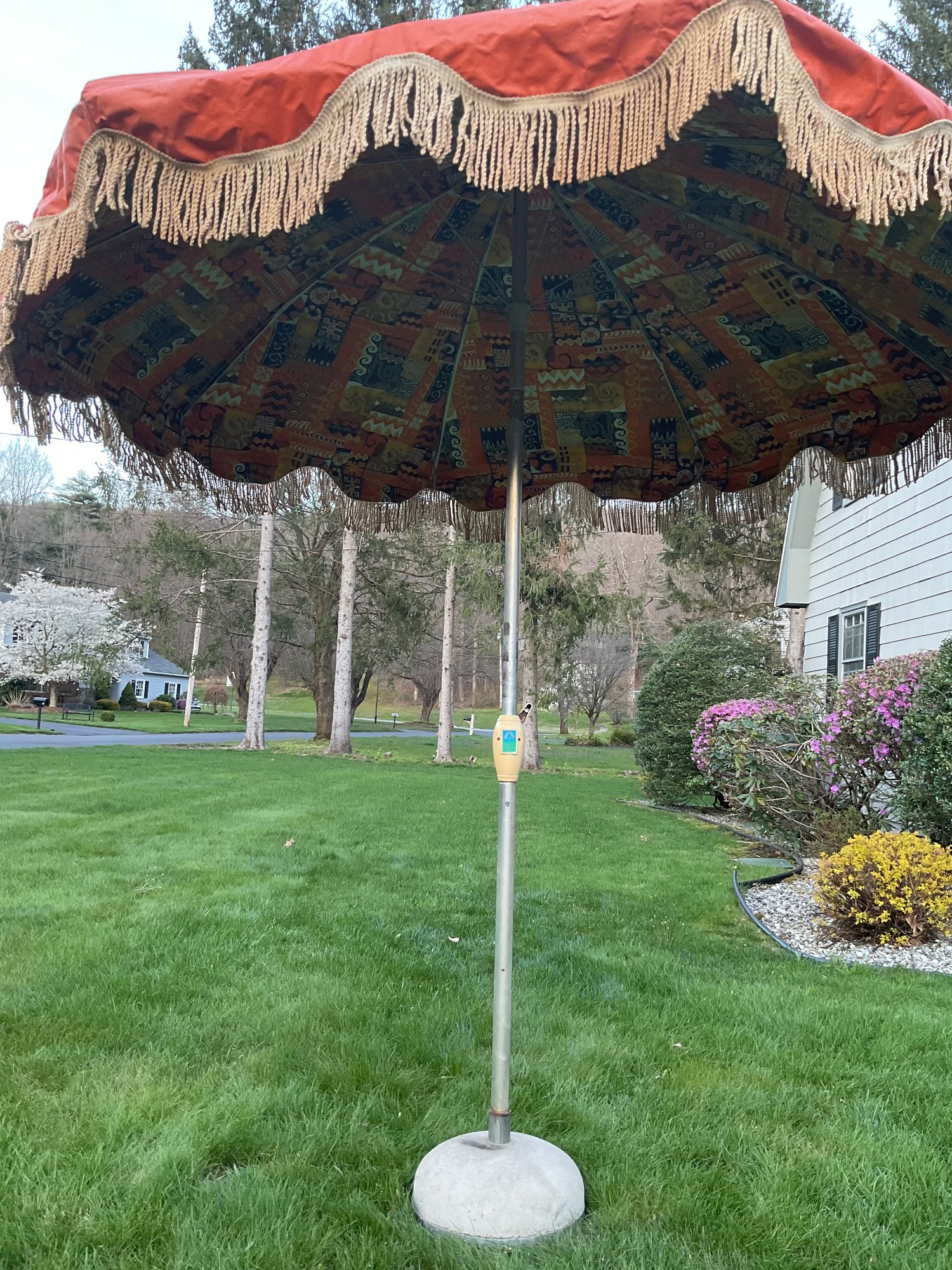 finkel patio umbrella Amish Finch 7' Sunbrella Stainless steel parts Vintage Teal Floral Umbrella! Finkel