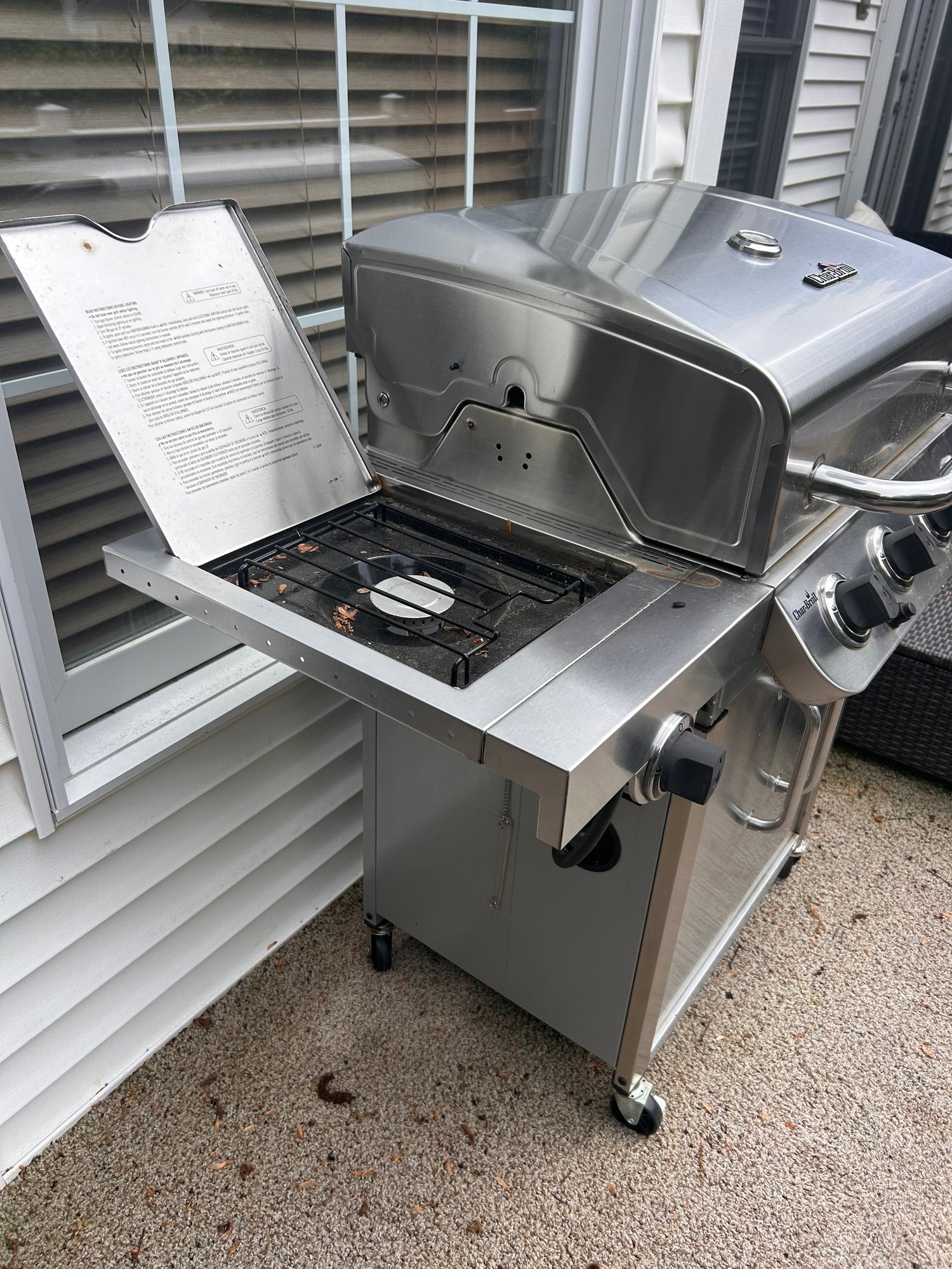 Charbroil Performance Series Stainless Steel Grill With Propane Tank ...