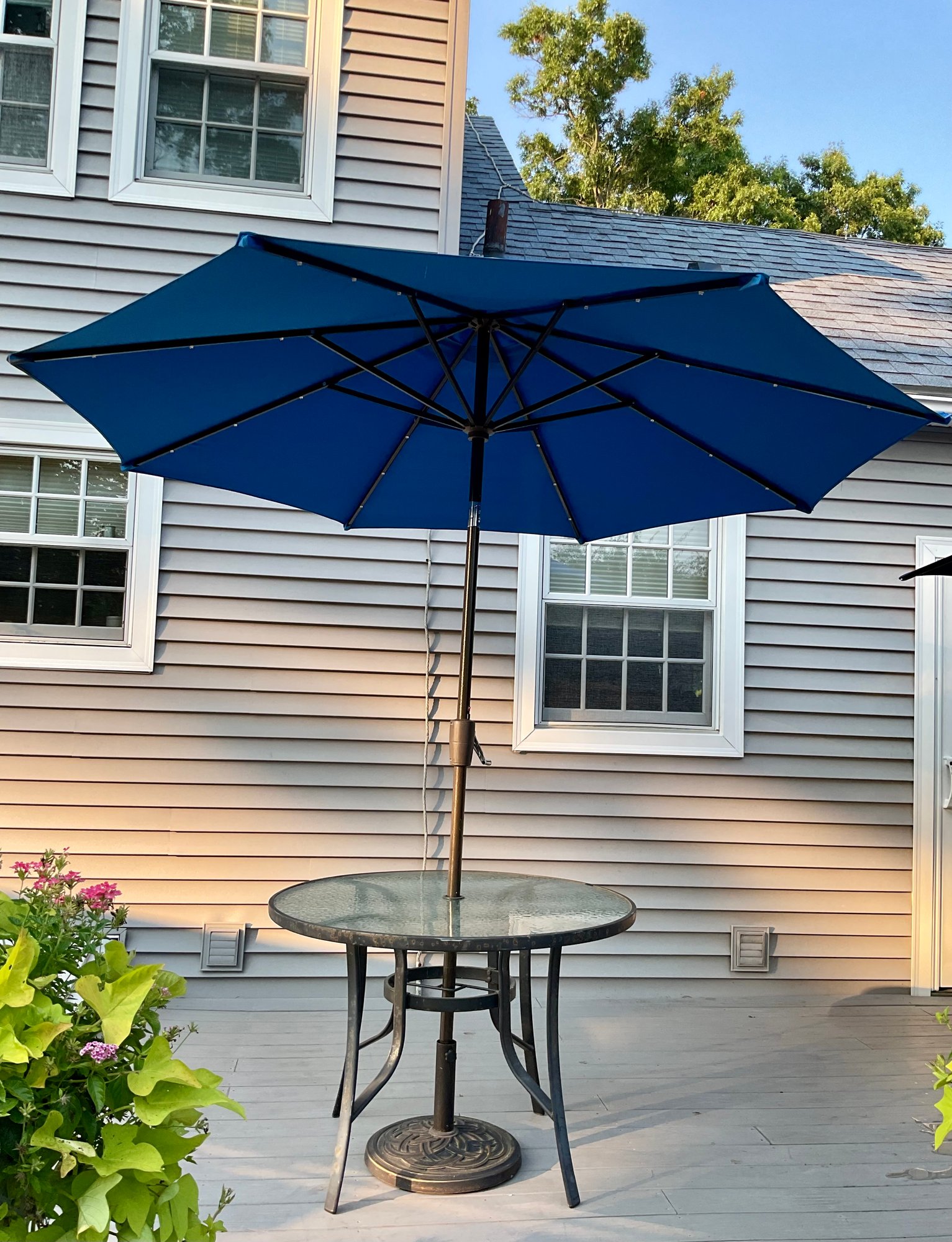Metal Framed Patio Table And Lighted Umbrella That Tilts #1923007 ...