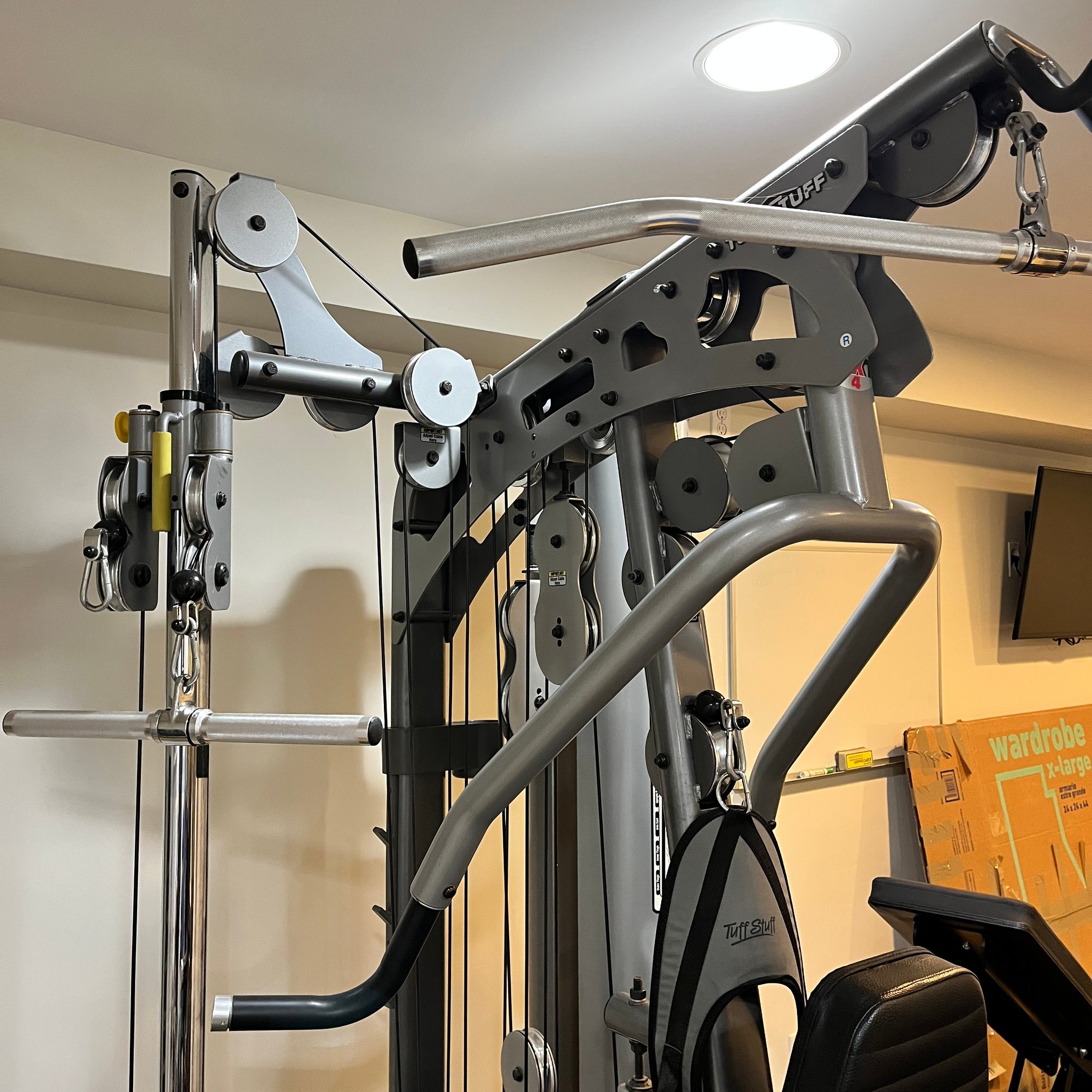 ネット通販 SALE！TUFFSTUFFタフスタッフAXT-225 ホームジム 