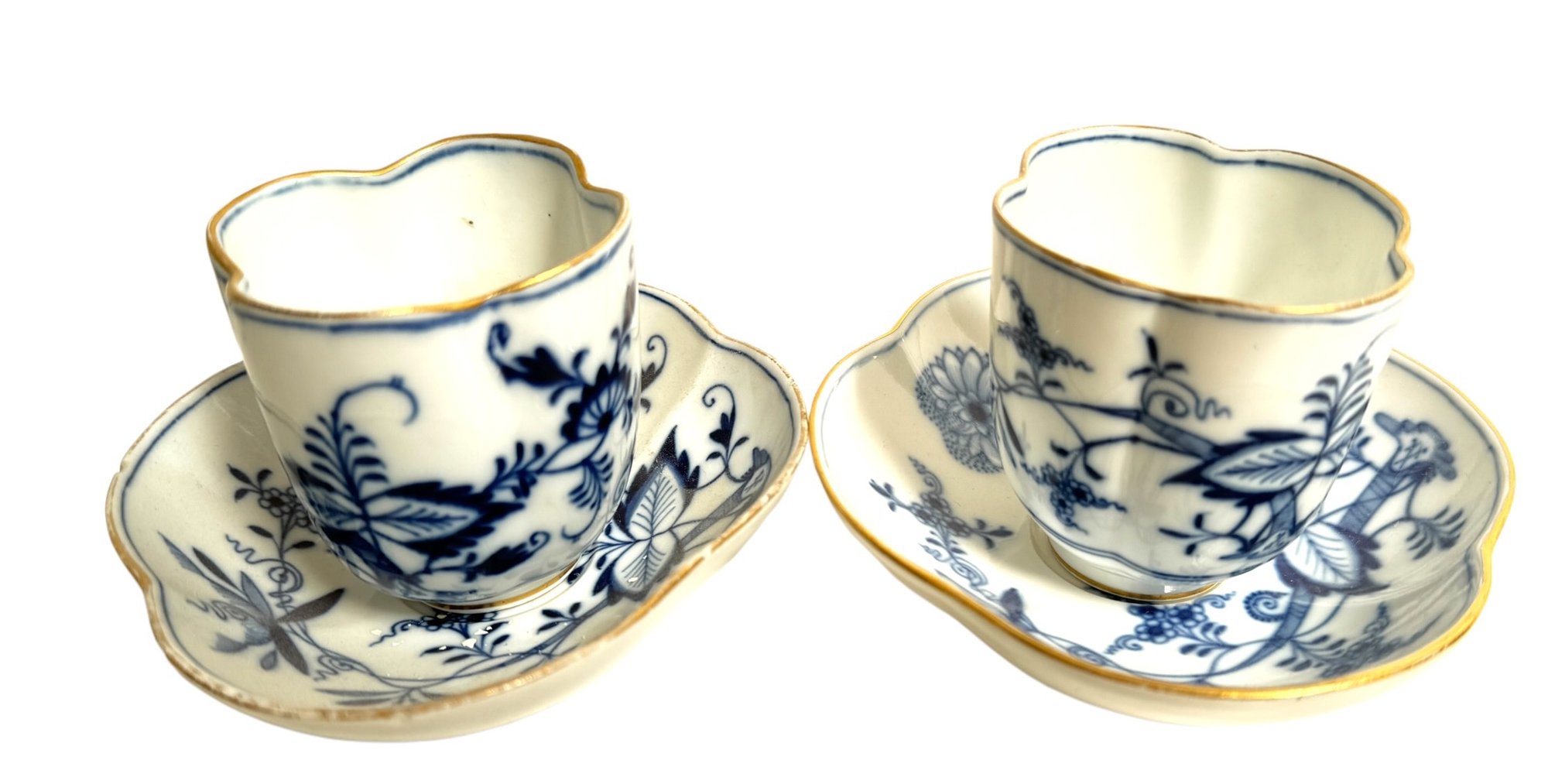 Pair Of Vintage Meissen Blue Danube Porcelain Cups & Saucers #1961227 ...