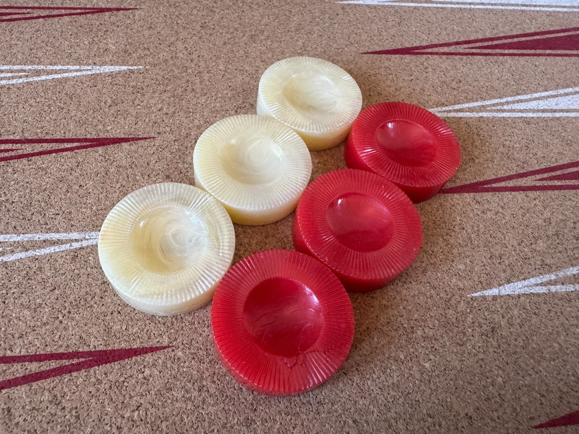 Jeu De Backgammon Lowe, Plateau Liège, 30 Pions Bakélite Caramel Et Rouge, 1,5 Pouce
