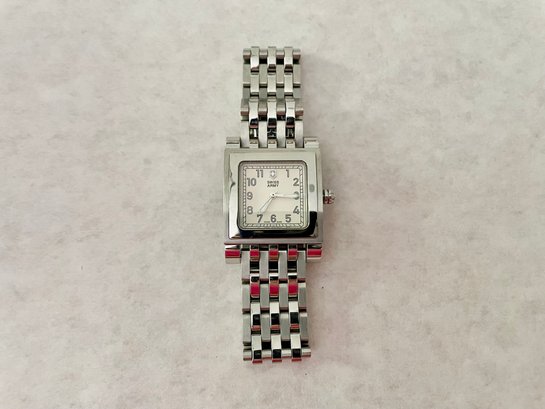 Victorinox Swiss Army stainless Square Watch Women Victorinox Swiss Army Alliance Watch 24168 Steel Band  main image 2