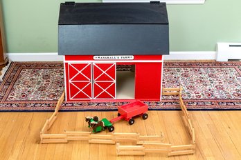 Adorable Paint Finished Wooden Children Toy Barn