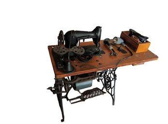 Antique Singer Sewing Machine With GE Motor, Cast Iron And Wood Table And Sewing Kits