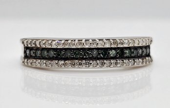 Green Diamond, Diamond 3 Row Band Ring In Rhodium Over Sterling
