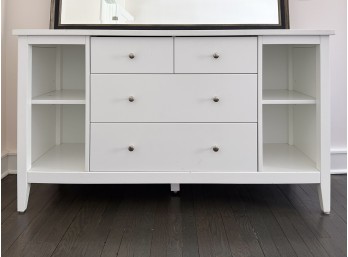Crate & Kids Midway Classic White Dresser