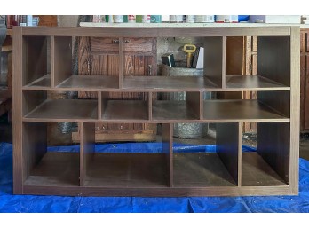Brown Laminate Wood Cubicle Storage Unit