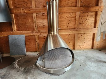 Modern Stainless Steel Fireplace With Pipe & Screen