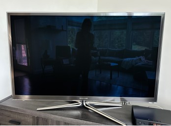 Samsung 60' Plasma TV