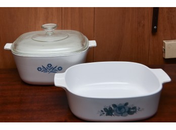 Pair Of Vintage Corningware 2 1/2 Quart Casserole Dishes