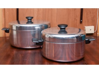 Pair Of Regal Lidded Non-Stick Cook Pots