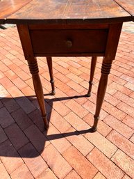 Antique Sheridan Drop Leaf Table W/ Drawer