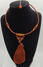 Stunning Vintage Costume Necklace