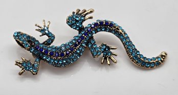 Beautiful Multicolor Lizard Brooch