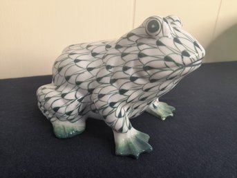 Andrea By Sadek Porcelain Green & White Frog Figure