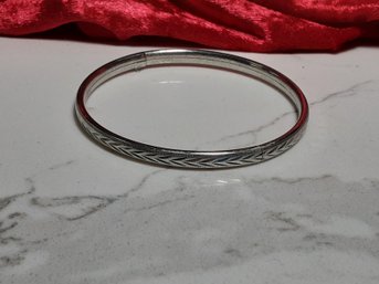 Sterling Silver Bangle 8.07 G