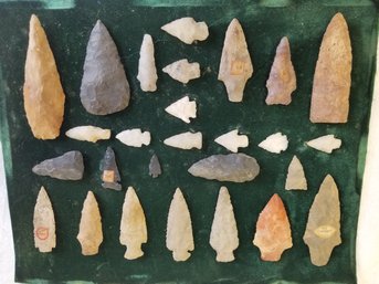 Archaeological  Arrow Heads Native American Artifacts