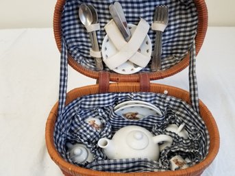 Darling Teddy Bear Miniature Picnic Basket & Dishes For Two