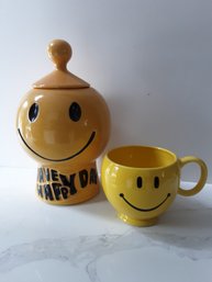 Vintage McCoy Smile Cookie Jar Mixed Lot